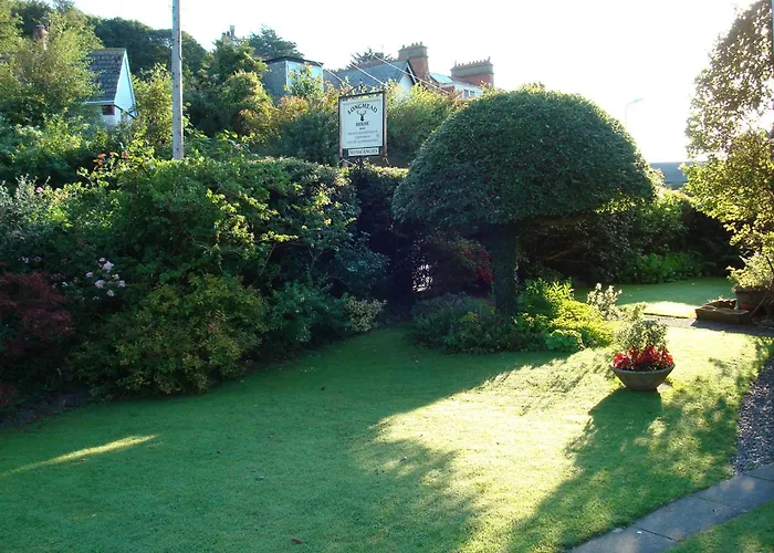 Longmead House